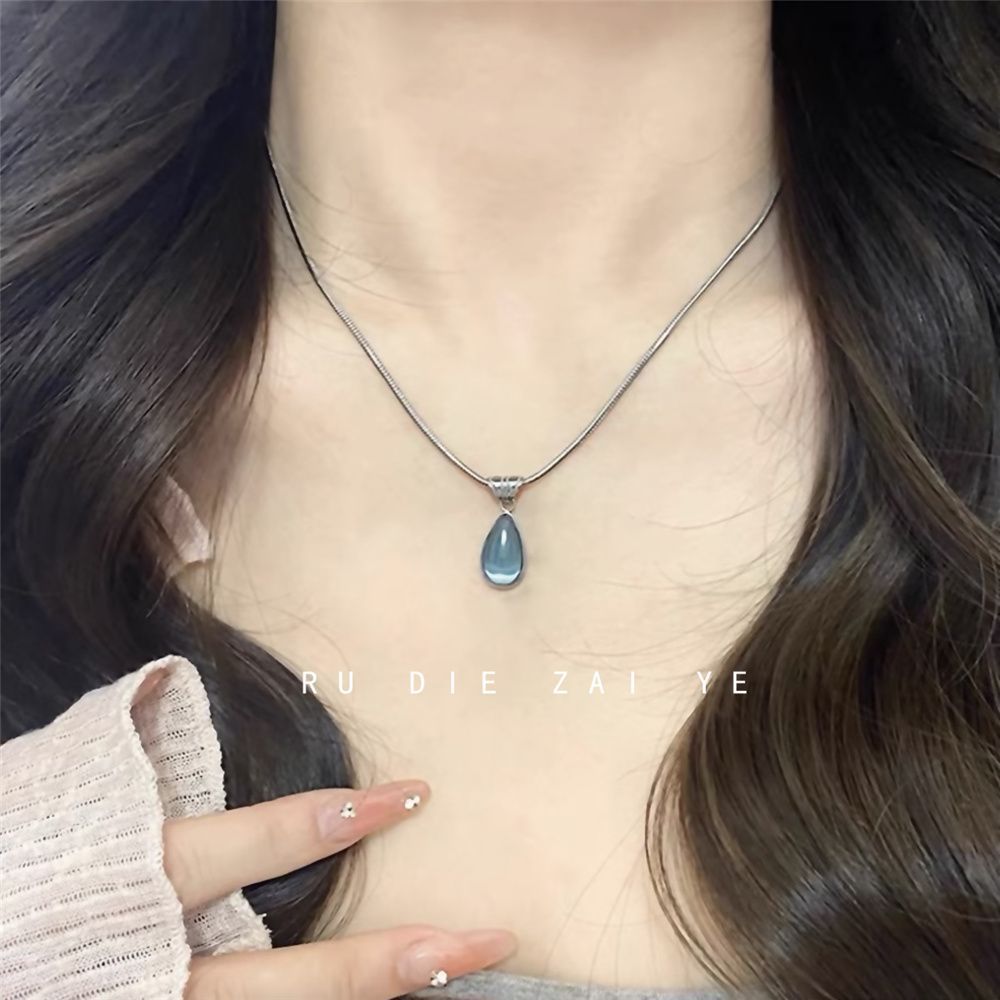 Water Drop Pendant Necklace — Vintage Titanium Steel